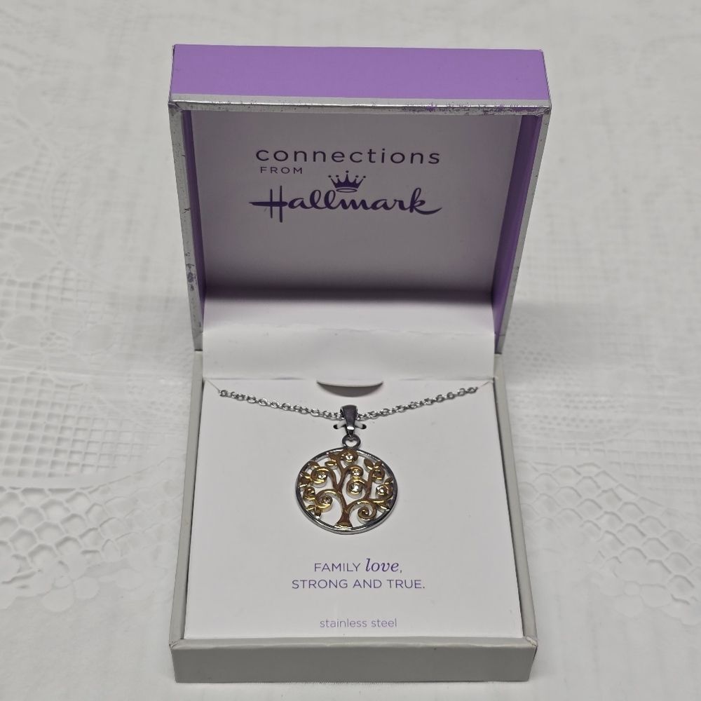 Hallmark Family Tree of Life Pendant Stainless Steel Necklace In Silver Gold NWT